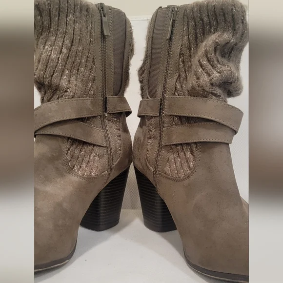 TORRID MID CALF BOOTS (sz 12WW) (EXTRA WIDE WIDTH - WW) - Picture 5 of 6